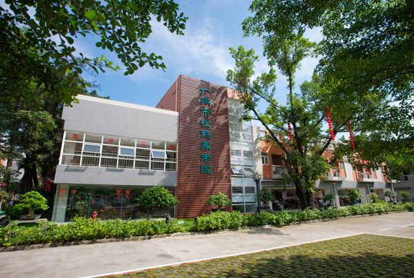 1646105120350083603.jpg 1627215643715134.jpg